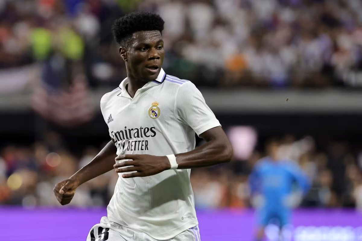 Tinh canh trai nguoc cua dan 'bom tan' he 2022-Hinh-4