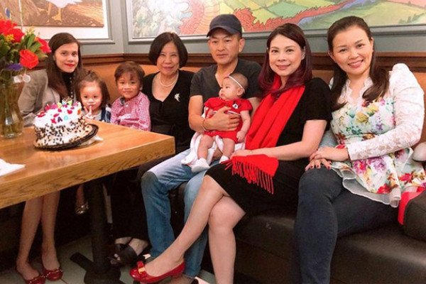 Mẹ chồng búp bê Thanh Thảo gốc Hoa nhưng giỏi tiếng Việt - Hình 5 Me chong bup be Thanh Thao goc Hoa nhung gioi tieng Viet-Hinh-5