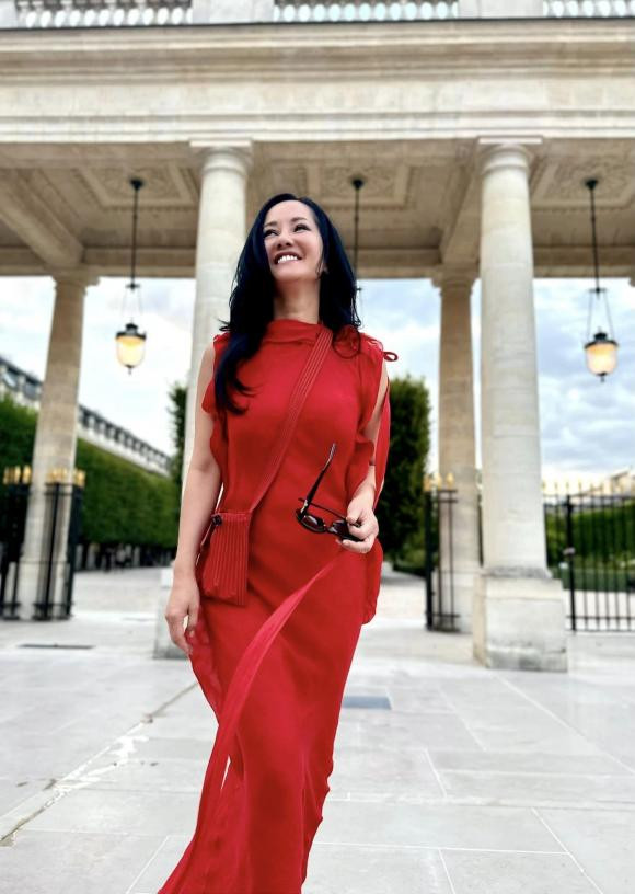 Cuộc sống 'nhà giàu' của Diva Hồng Nhung và hai con ở Pháp - Hình 3 Cuoc song 'nha giau' cua Diva Hong Nhung va hai con o Phap-Hinh-3