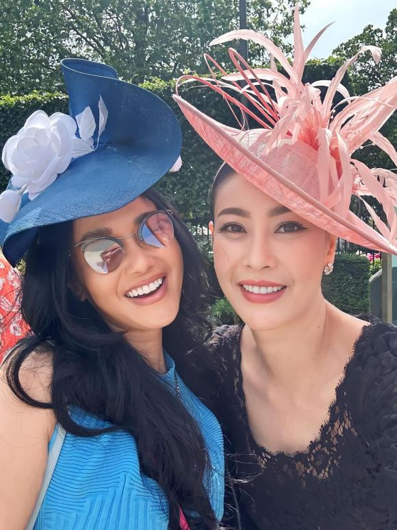 Cuộc sống 'nhà giàu' của Diva Hồng Nhung và hai con ở Pháp - Hình 7 Cuoc song 'nha giau' cua Diva Hong Nhung va hai con o Phap-Hinh-7