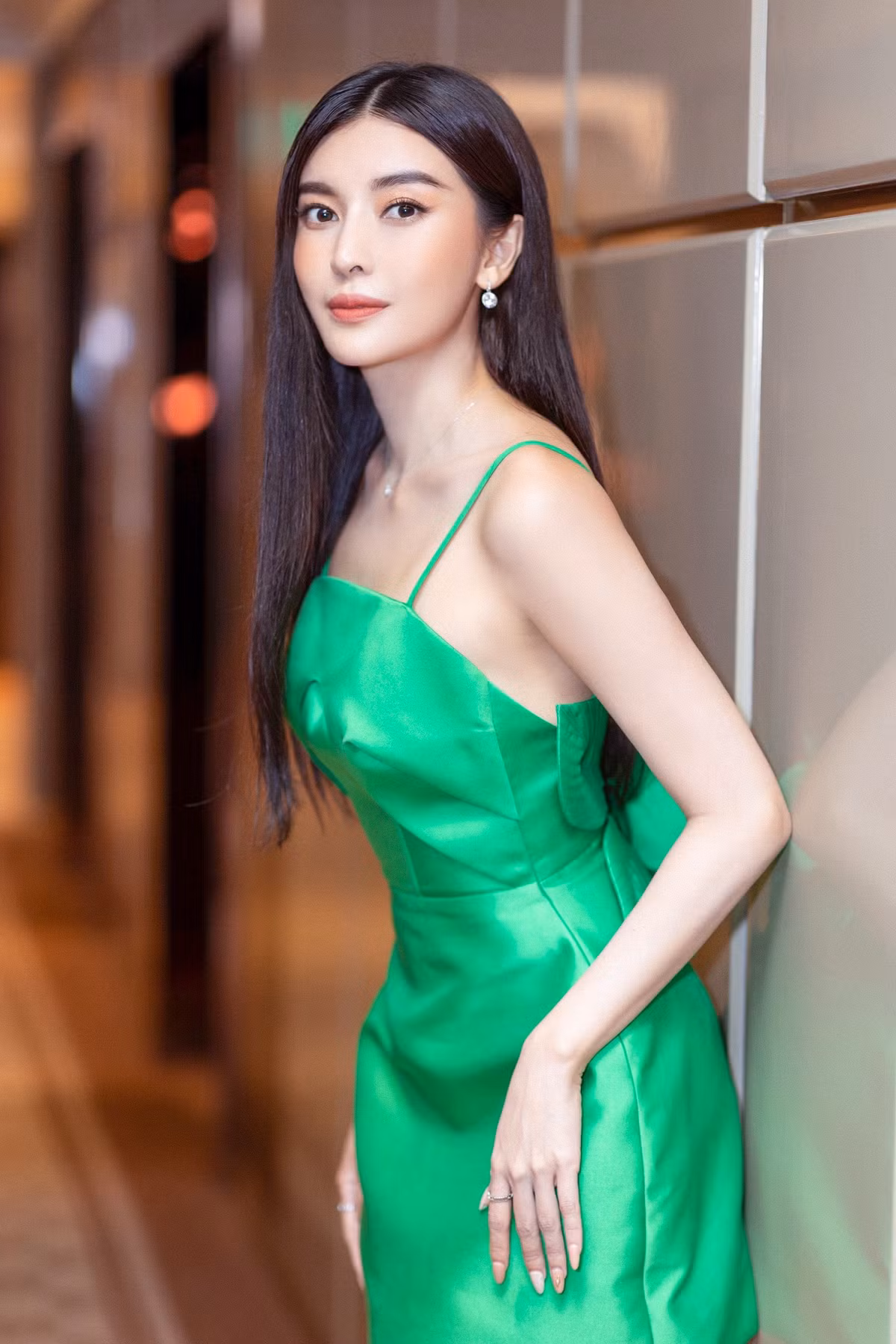 Lý do Cao Thái Hà xin đổi vai phản diện trong “Mẹ rơm“ Ly do Cao Thai Ha xin doi vai phan dien trong “Me rom“