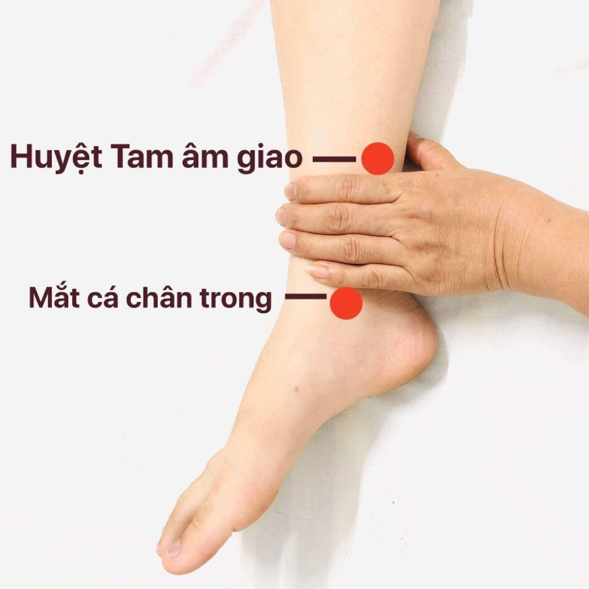 Bấm hai huyệt này sẽ giúp bạn có giấc ngủ ngon - Hình 2 Bam hai huyet nay se giup ban co giac ngu ngon-Hinh-2