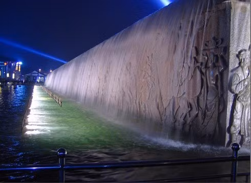 Có được nhiều cháu báu, ông ta huy động tới 2 vạn người quyết tâm khai quật Càn Lăng. Tuy nhiên, quá trình đào bới rất nhọc công, nhiều người chết, bệnh, mưa gió vần vũ, sét đánh suốt ngày, nên phải dừng lại.