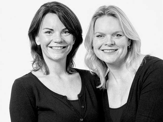 hững người xa lạ nhưng có ngoại hình giống nhau, đôi lúc cảm thấy giữa họ có mối liên kết đặc biệt. "Nhìn có ổn không?", "Có khỏe không?"... đó là những câu hỏi, thắc mắc họ đặt ra cho nhau. "Tất cả chúng ta đều khác nhau, nhưng đồng thời, chúng ta đều có những mối bận tâm giống nhau", Brunelle nói.