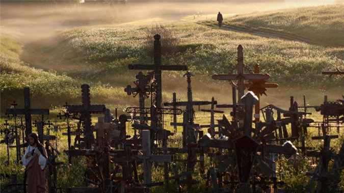 ##sc### Đồi Chữ Thập ở Lithunia khiến người ta có cảm giác rợn người đứng trước 100.000 cây thánh giá. 