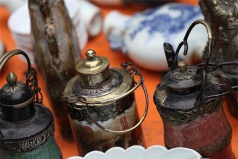 Độc đáo chợ đồ cổ ở Hà Nội - Hình 28 Doc dao cho do co o Ha Noi-Hinh-28