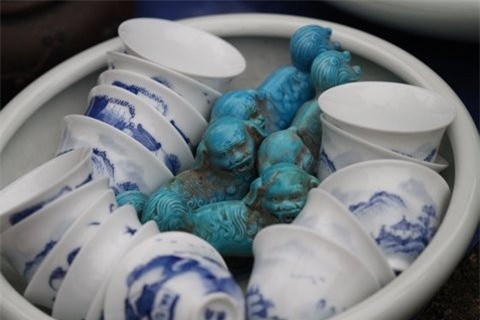 Độc đáo chợ đồ cổ ở Hà Nội - Hình 19 Doc dao cho do co o Ha Noi-Hinh-19