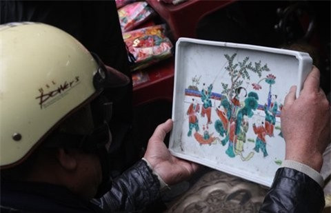 Độc đáo chợ đồ cổ ở Hà Nội - Hình 33 Doc dao cho do co o Ha Noi-Hinh-33