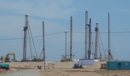 Nhà máy nhiệt điện Duyên Hải 1 vẫn đang trong quá trình thi công để hoàn thành.