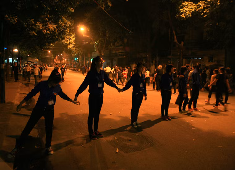 Đây cũng sẽ là một đêm trắng của các bạn thanh niên tình nguyện.