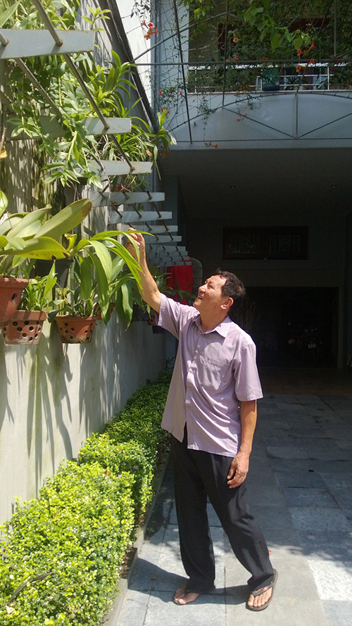 Trung tướng Phạm Tuân.