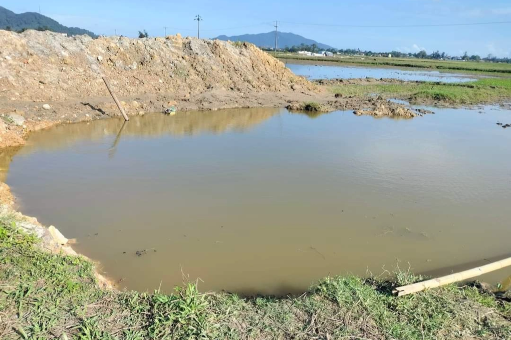Vu thai phu tu vong duoi ho cong trinh o Ha Tinh: Chinh quyen noi gi?