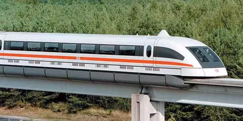 Transrapid 08 được sử dụng tại Thượng Hải (Trung Quốc) với tốc độ tối đa lên tới 501 km/h.