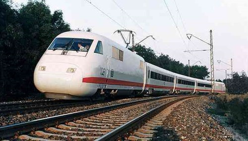 ICE V từng là mẫu tàu nhanh nhất và thành công nhất Đức từng chế tạo. Tàu được thiết kế năm 1991 khi công nghệ còn chưa phát triển, tuy nhiên ghi nhận lúc đó ICE V đã đạt vận tốc khủng khiếp 406 km/h.