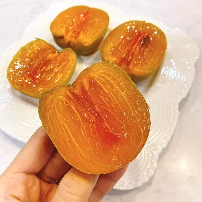 Loai hong gia ca tram nghin dong/kg thanh dac san hut khach Ha thanh-Hinh-2