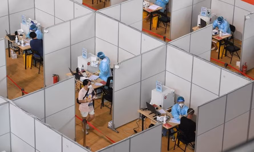 Trung Quoc: Hon 30 quan chuc bi cach chuc, ki luat vi de bung phat COVID-19