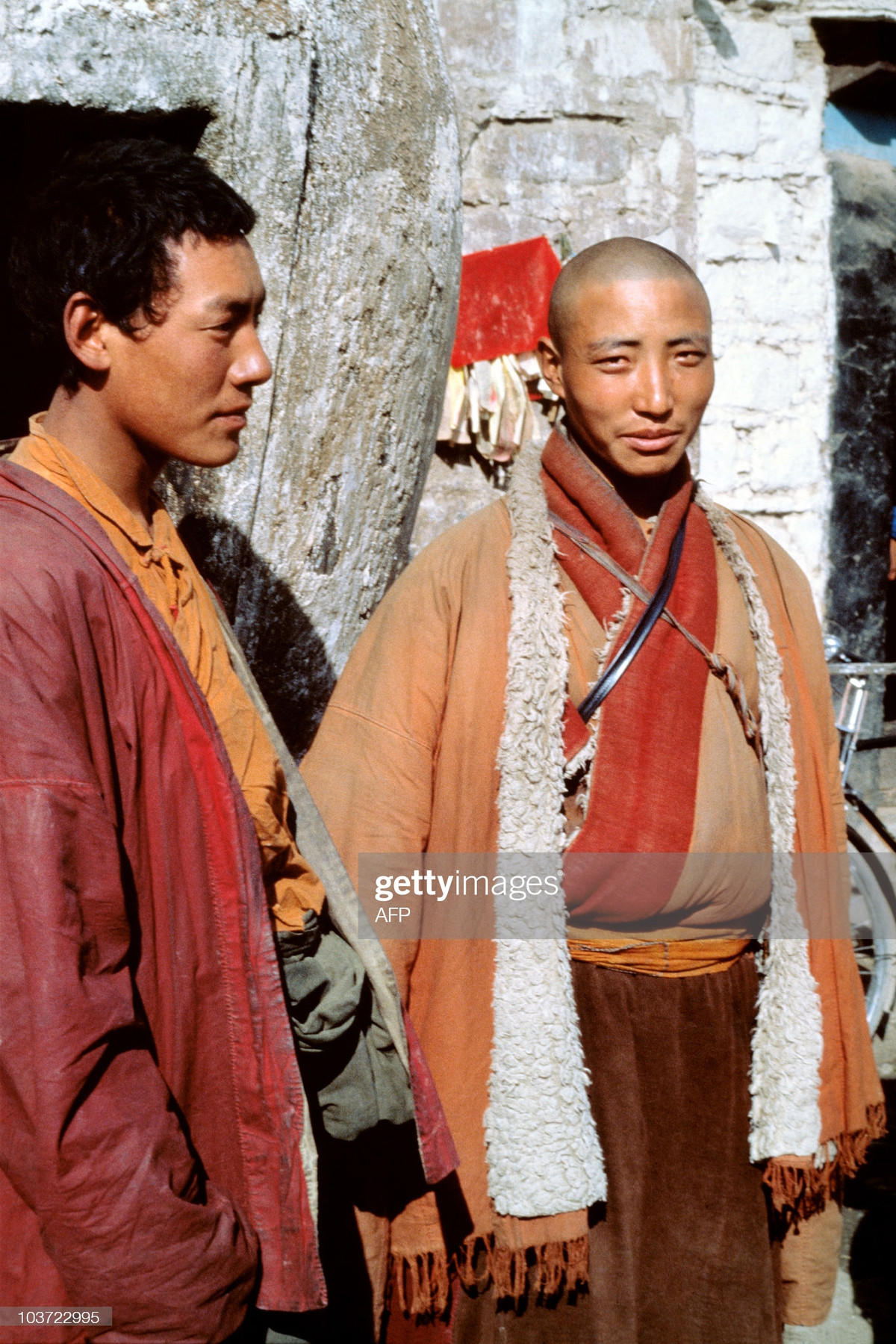 Các Lạt ma trẻ ở tu viện Sera, Bắc Lhasa.