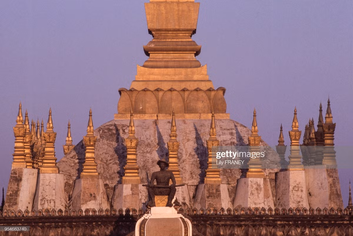 Pha That Luang, công trình Phật giáo biểu tượng của Vientiane.
