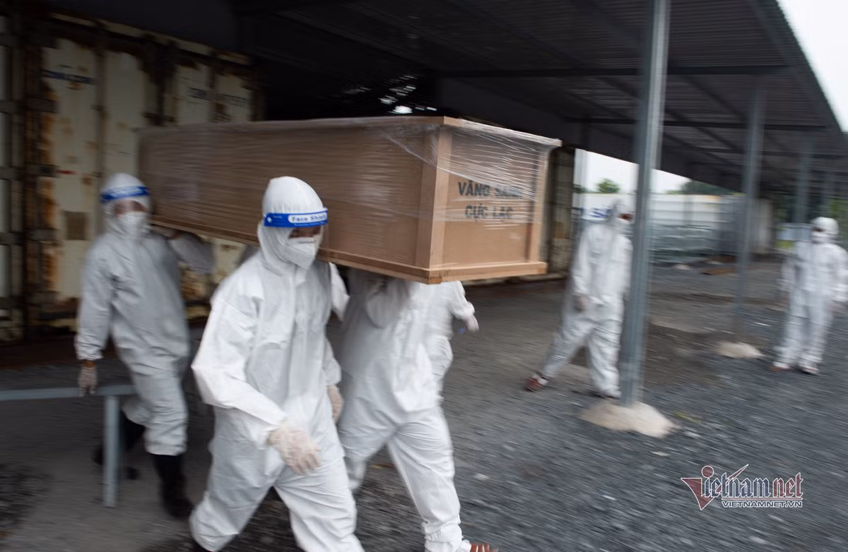 Chuyen chua biet ve khu hoa thieu nguoi mat vi Covid-19 TP.HCM