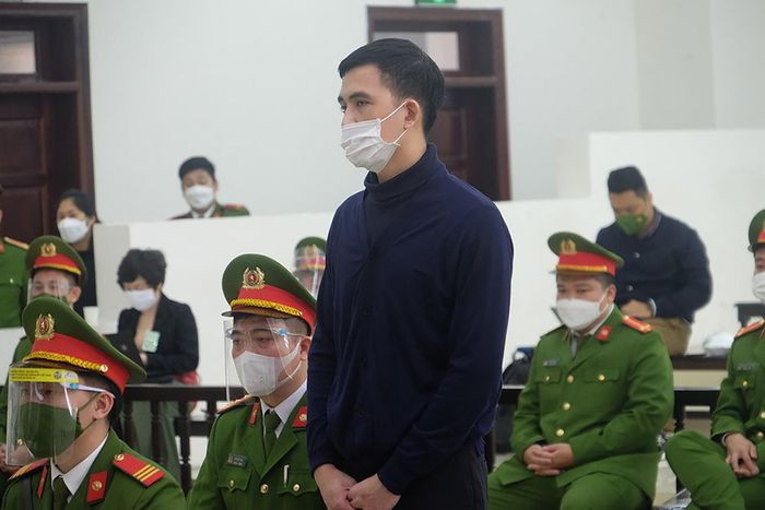 Ong Nguyen Duc Chung khang cao keu oan vu che pham Redoxy-3C