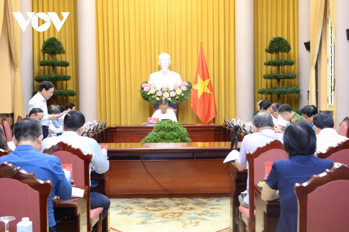 Chủ tịch nước chủ trì họp Ban Chỉ đạo Cải cách Tư pháp Trung ương - Hình 2 Chu tich nuoc chu tri hop Ban Chi dao Cai cach Tu phap Trung uong-Hinh-2
