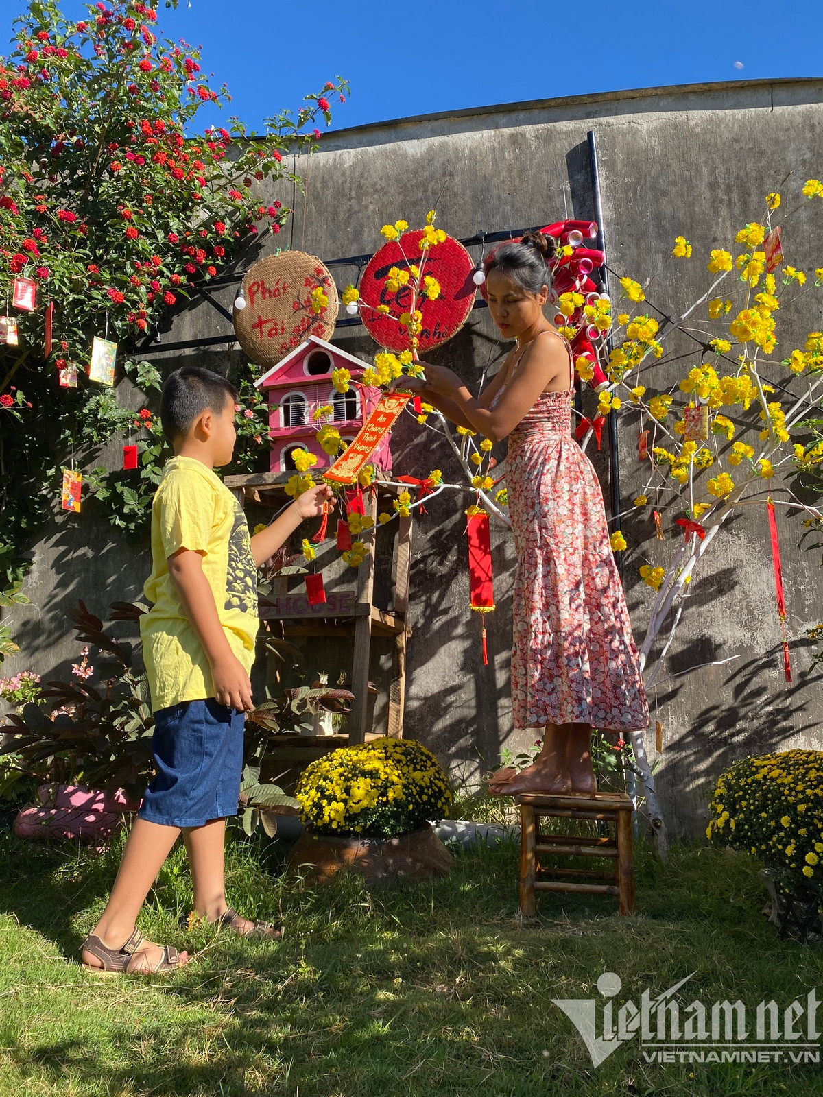 Me don than dung nha vuon nghi duong 350 trieu dep nhu homestay tang con