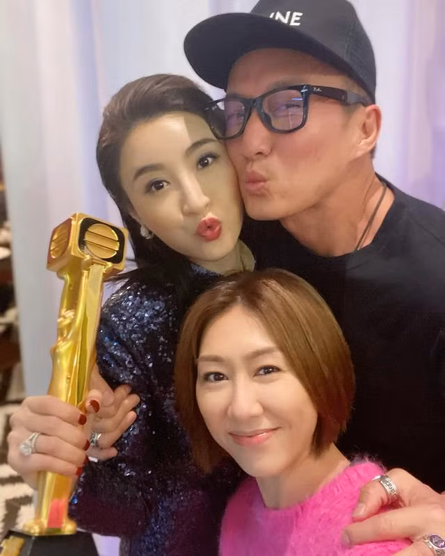 Cuoc song cua sao nu duoc o be o TVB-Hinh-5