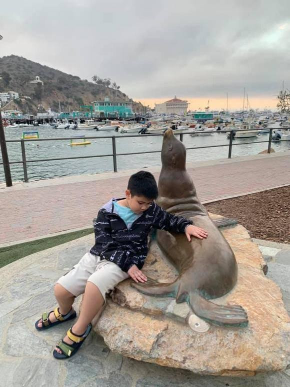 Chong cu MC Quynh Chi chia se cuoc song du day ben con trai o My-Hinh-4