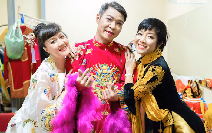 MC Thao Van bat khoc khi nghe tin dung dan Tao Quan 2022-Hinh-2