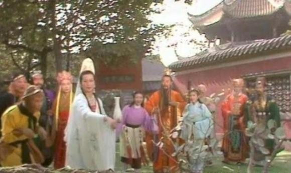 Quat do cay nhan sam, Ton Ngo Khong di gap Bo De To Su, vi sao?-Hinh-5