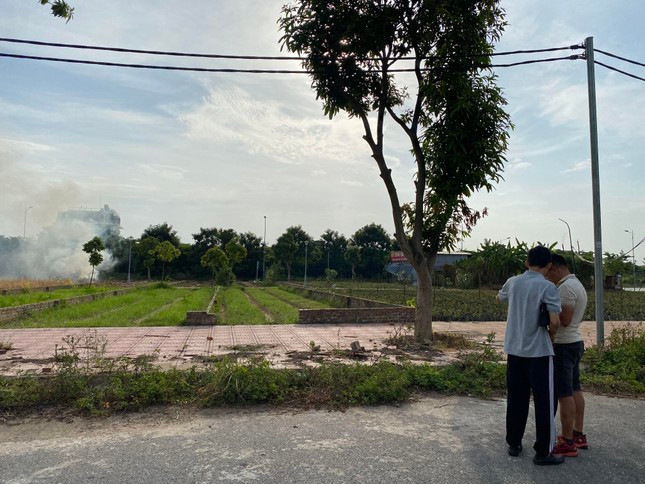 Giam gia 40%, dat ven vanh dai 4 Ha Noi van... e