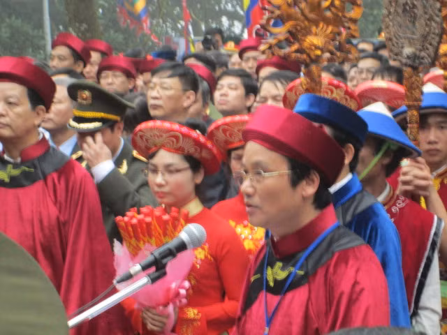 Giỗ Tổ Hùng Vương - Lễ hội Đền Hùng năm Giáp Ngọ 2014 được diễn ra trong 5 ngày, từ ngày 6 đến 10/3 âm lịch (tức từ ngày 5 đến 9/4/2014) tại Khu di tích lịch sử Đền Hùng, thành phố Việt Trì với nhiều hoạt động đặc sắc.