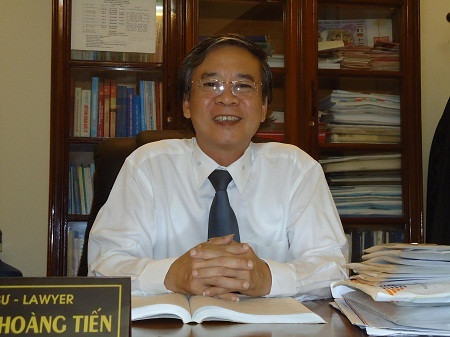 Luật sư Nguyễn Hoàng Tiến.