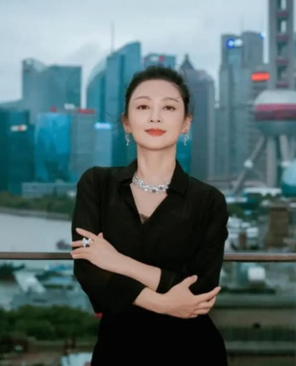 Tai sao Tran Hong duoc goi la 'nguoi phu nu dep nhat Trung Quoc?-Hinh-4