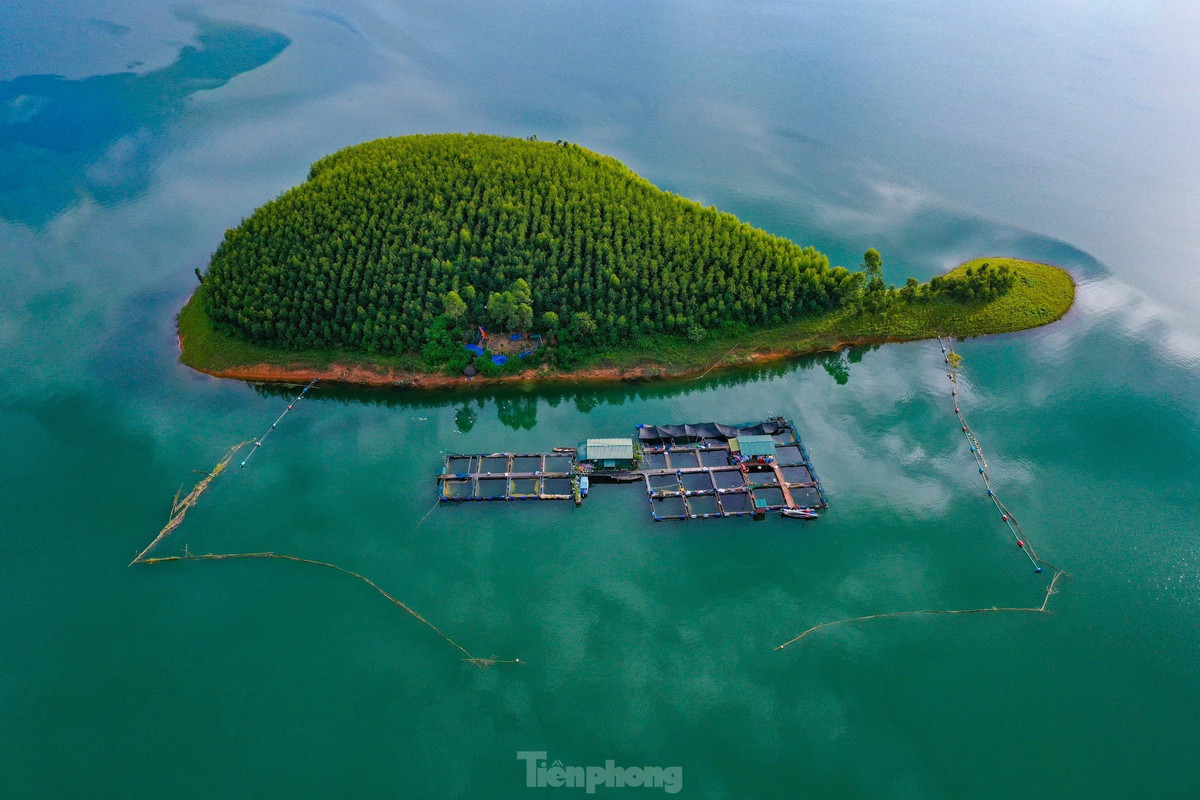 Phấn đấu đến năm 2040, toàn Khu du lịch trở thành một trung tâm du lịch, nghỉ dưỡng, văn hóa có thương hiệu, với sản phẩm du lịch đa dạng, đặc sắc, chất lượng cao và có khả năng cạnh tranh với các nước trong khu vực và quốc tế.