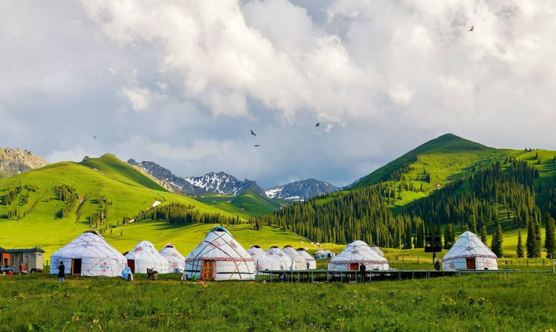 Goi y 4 dia diem du lich xanh nen den trong mua he-Hinh-2