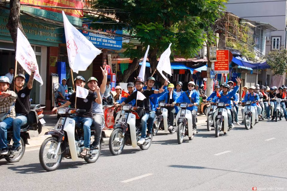 Người dân Hải Phòng được phen mãn nhãn trước dàn Dream II với số lượng lớn chưa từng có