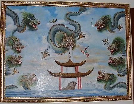 Rồng là biểu tượng rất mạnh cung cấp năng lượng chủ yếu về vận may trong tình yêu cho những người phụ nữ độc thân sống một mình hoặc sống với mẹ.