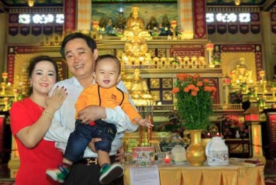 Gia đình hạnh phúc của đại gia Dũng "lò vôi".