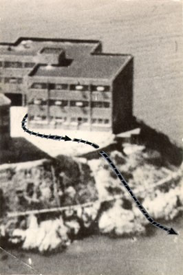 Sơ đồ vụ trốn ngục Alcatraz từ hướng bắc của hai phạm nhân Theodore Cole và Ralph Roe ngày 17/12/1937. Ảnh: KTVU.