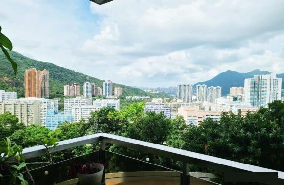 Ngoi nha rong 138m2, khong sang trong nhung day me hoac