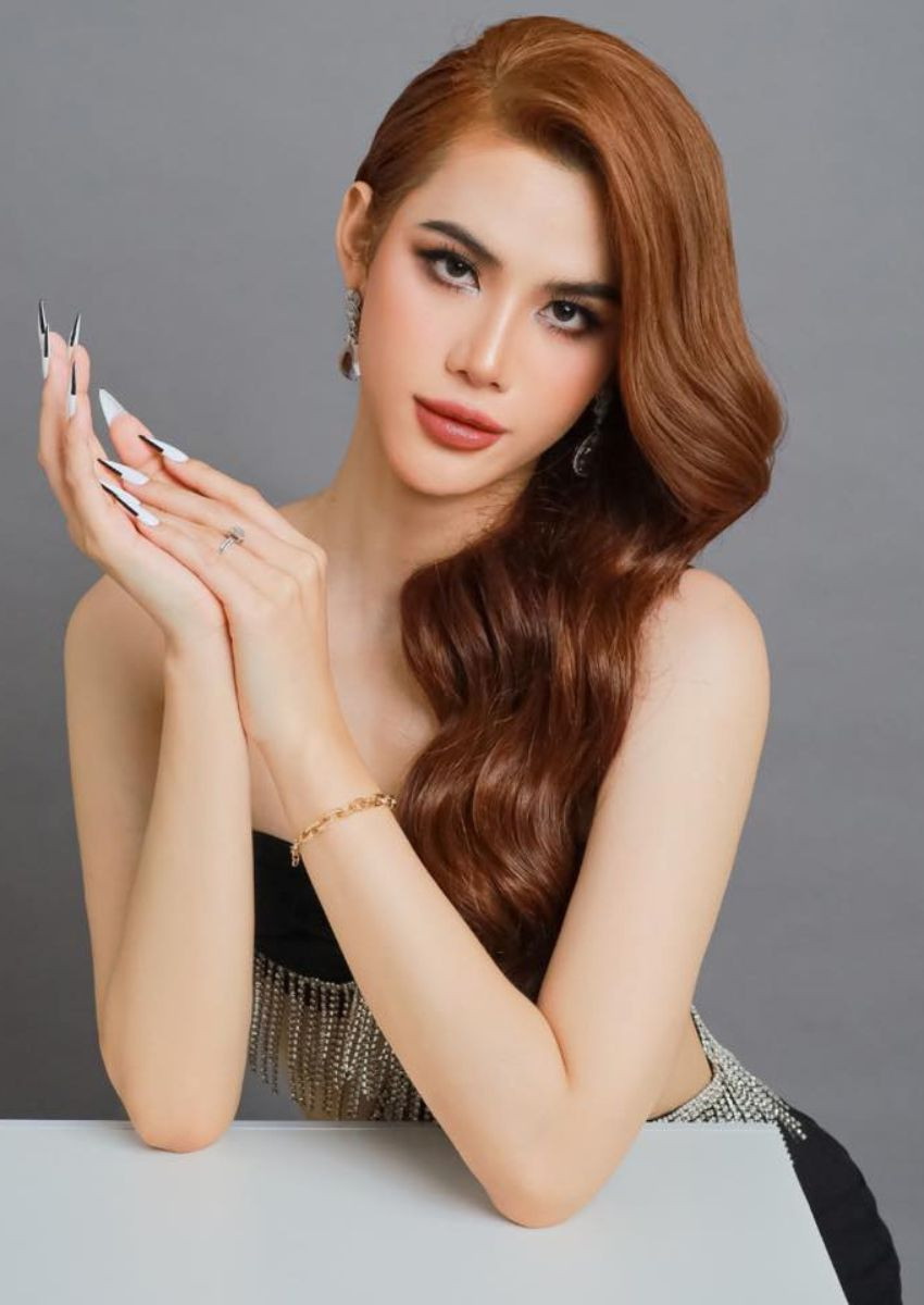 Thiên Hân tự nhận xét biết lắng nghe, tiếp thu, đặt rõ mục tiêu và cố gắng không ngừng, nhược điểm là ôm đồm quá nhiều việc.