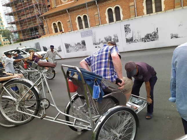 Du khach thich thu dao choi TPHCM bang 