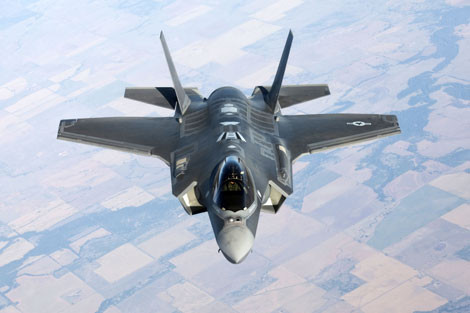 F-35C là loại đắt nhất, gần 300 triệu USD/chiếc.