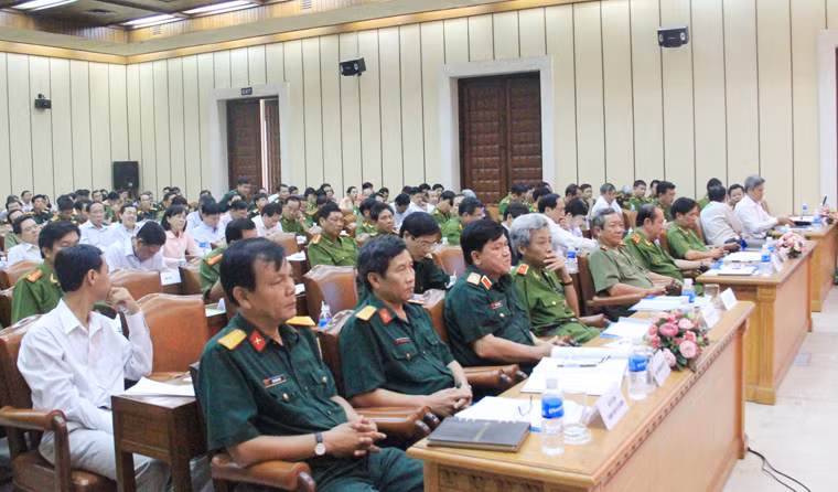 Chiều nay, UBND TP HCM đã tổ chức Hội nghi sơ kết công tác phòng, chống tội phạm, triển khai tăng cường phối hợp với các địa bàn giáp ranh và các tỉnh, thành trọng điểm trong thực hiện tấn công trấn áp tội phạm để bảo đảm ANTT dịp Tết Nguyên đán