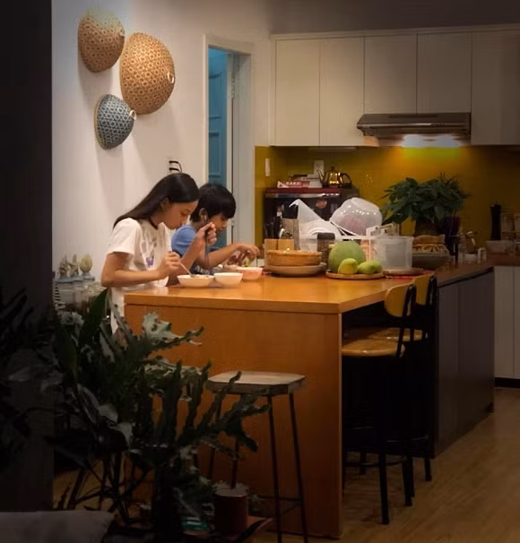 Kham pha khong gian vo chong Pham Anh Khoa dang song-Hinh-3