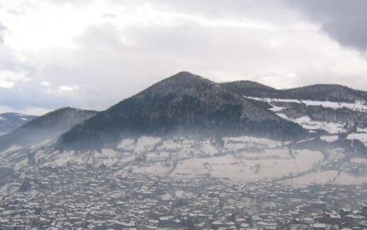 Cho đến nay sự tồn tại của kim tự tháp Visocica vẫn chỉ là một giả thuyết. Nhiều người vẫn tin rằng nó chỉ là một quả đồi tự nhiên chứ không phải công trình nhân tạo. Có lẽ còn mất nhiều thời gian nữa để các nhà nghiên cứu xác minh đây có thực sự là một kim tự tháp hay không.