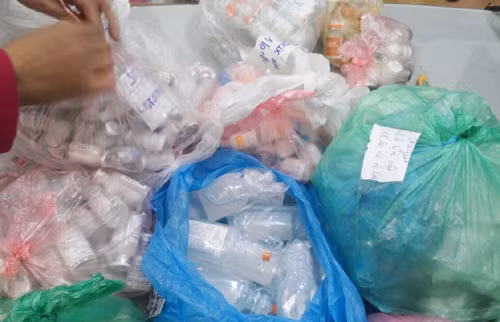 “Cho” duoc pham Hapulico ban thuoc het han, khong nguon goc-Hinh-2