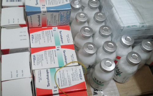 “Cho” duoc pham Hapulico ban thuoc het han, khong nguon goc