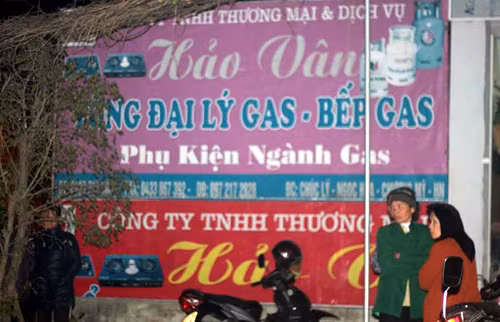 Ha Noi: No binh gas, mot nguoi bi thuong nang